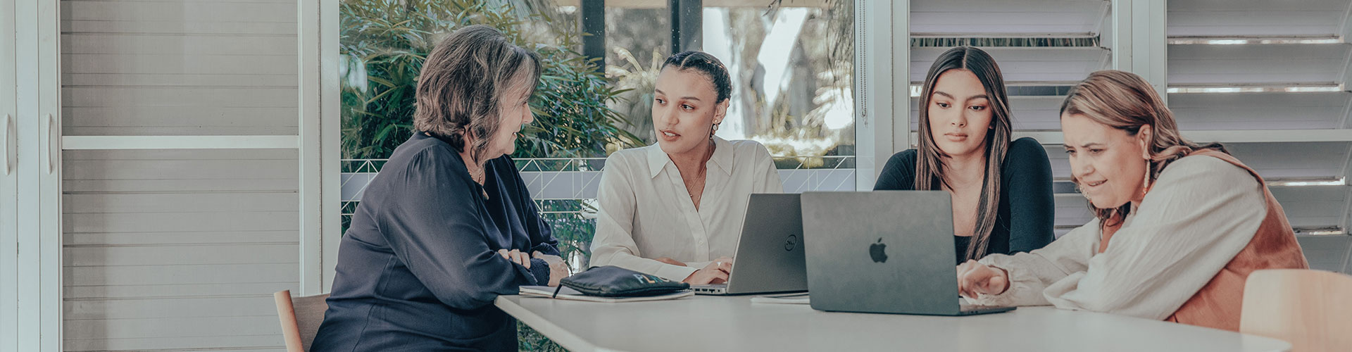 header ResourceService